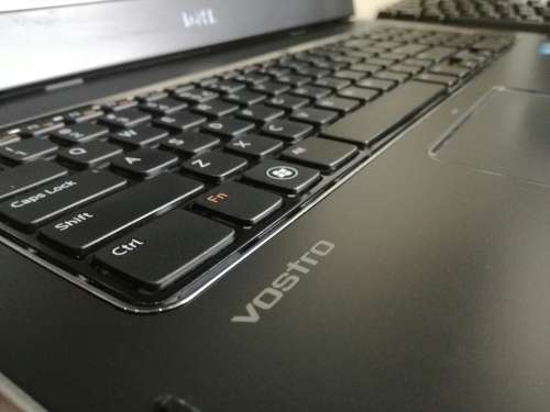 *AMAZING QUAD CORE i7*DELL VOSTRO*17.3"SCREEN*Quad core*HD+1600X900*1000GB*6GB RAM*NVIDIA GT525*